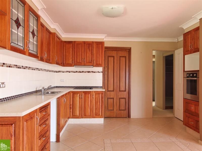 73 Scenic Crescent, Albion Park NSW 2527