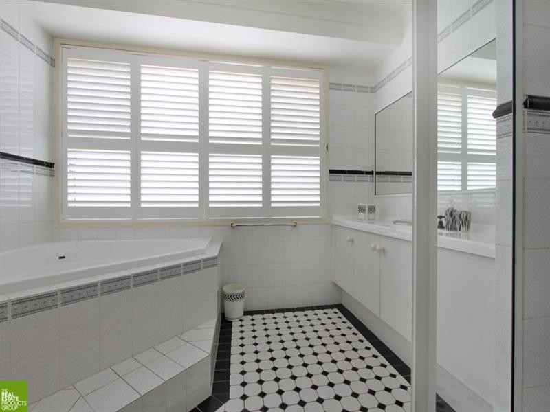 39 Daintree Drive, Albion Park NSW 2527