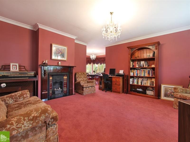 39 Daintree Drive, Albion Park NSW 2527