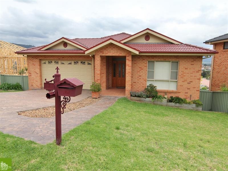 7 Clermont Crescent, Albion Park NSW 2527