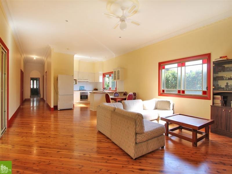 12 Yallah Street, Albion Park Rail NSW 2527