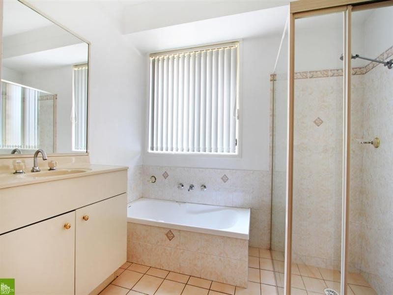 101 Burdekin Drive, Albion Park NSW 2527