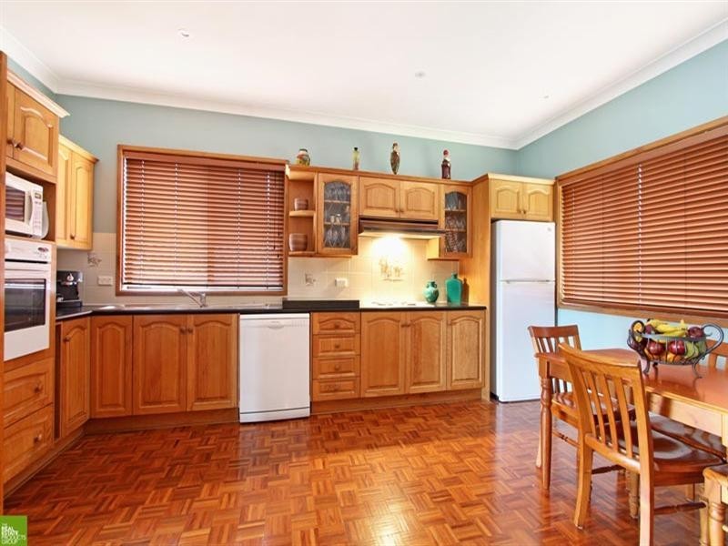 3 Ben Nevis Road, Farmborough Heights NSW 2526