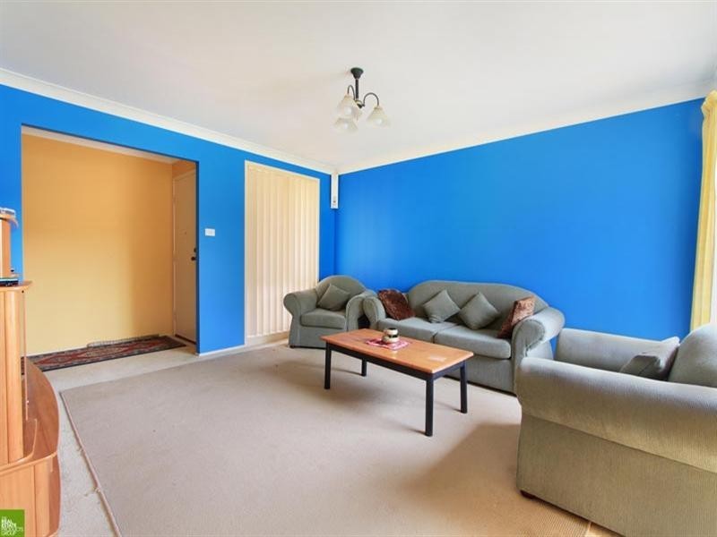 119 Ashburton Drive, Albion Park NSW 2527