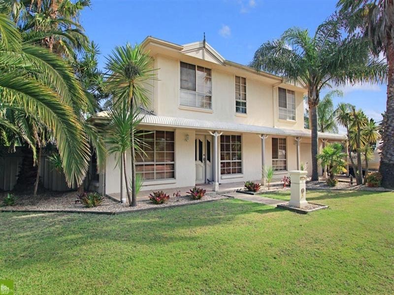 1 Snow Wood Place, Albion Park Rail NSW 2527