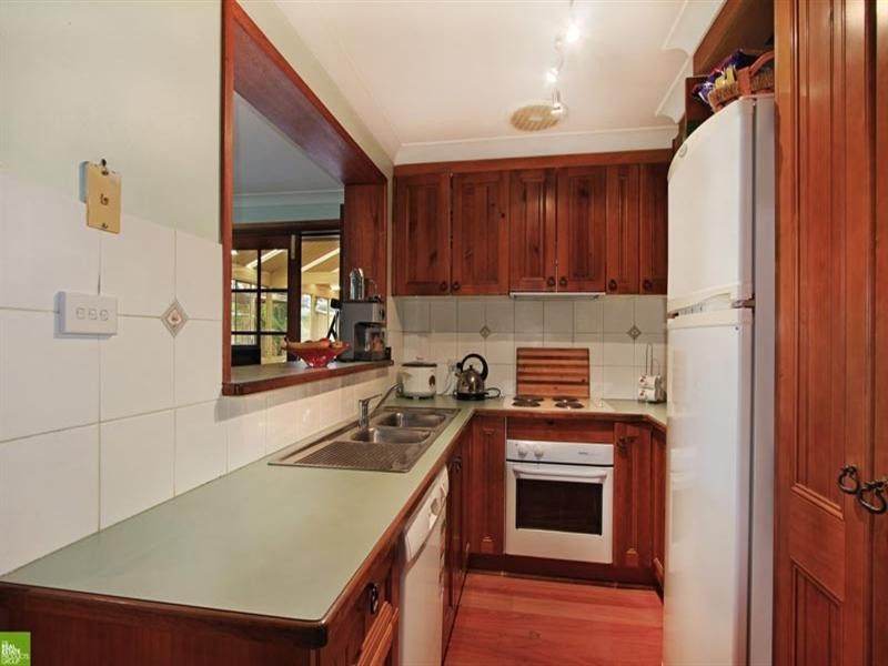 1 Snow Wood Place, Albion Park Rail NSW 2527
