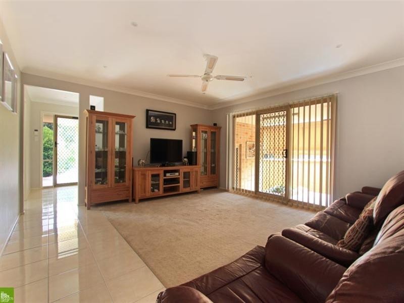 75 Esperance Drive, Albion Park NSW 2527