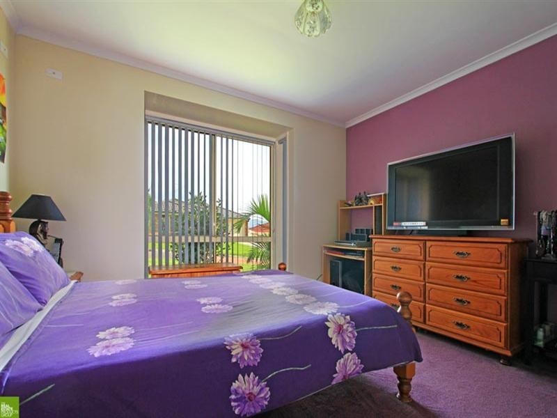 9 Sawtell Street, Albion Park NSW 2527