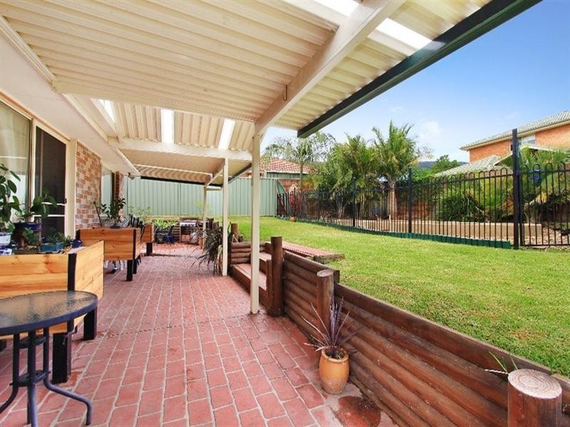 17 Chinchilla Way, Albion Park NSW 2527