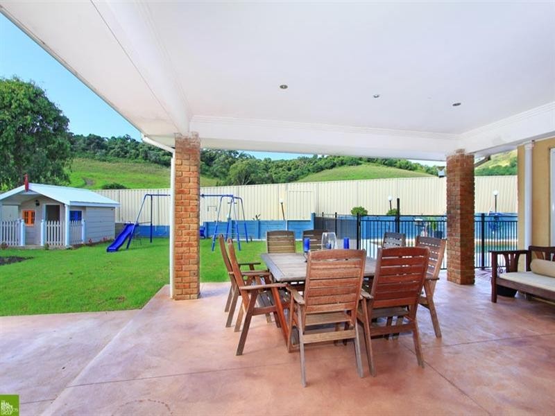 97 Esperance Drive, Albion Park NSW 2527