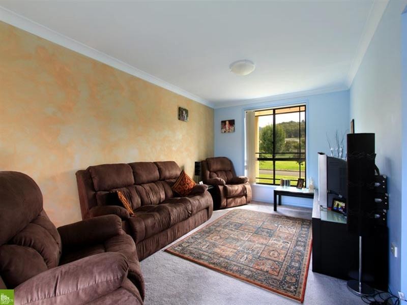18 Warrego Street, Albion Park NSW 2527