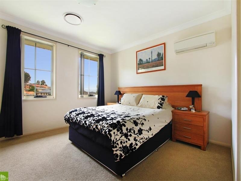 15 Macalister Terrace, Albion Park NSW 2527