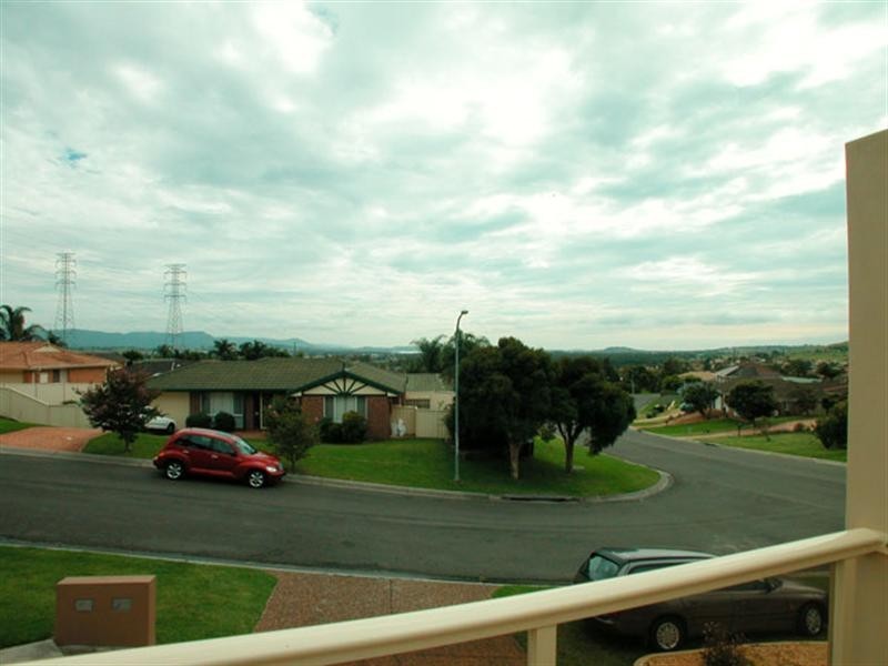 2/14 Huon Crescent, Albion Park NSW 2527