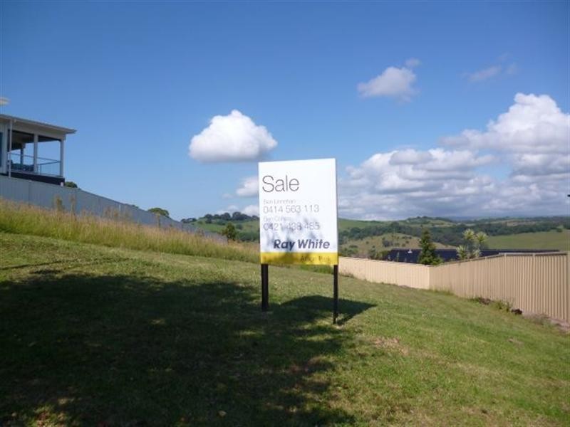 39 Albatross Drive, Blackbutt NSW 2529