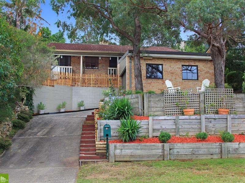 41 Noble Road, Albion Park NSW 2527