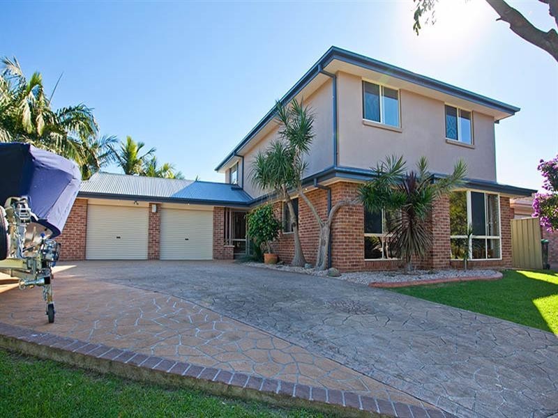 7 Gascoyne Street, Albion Park NSW 2527