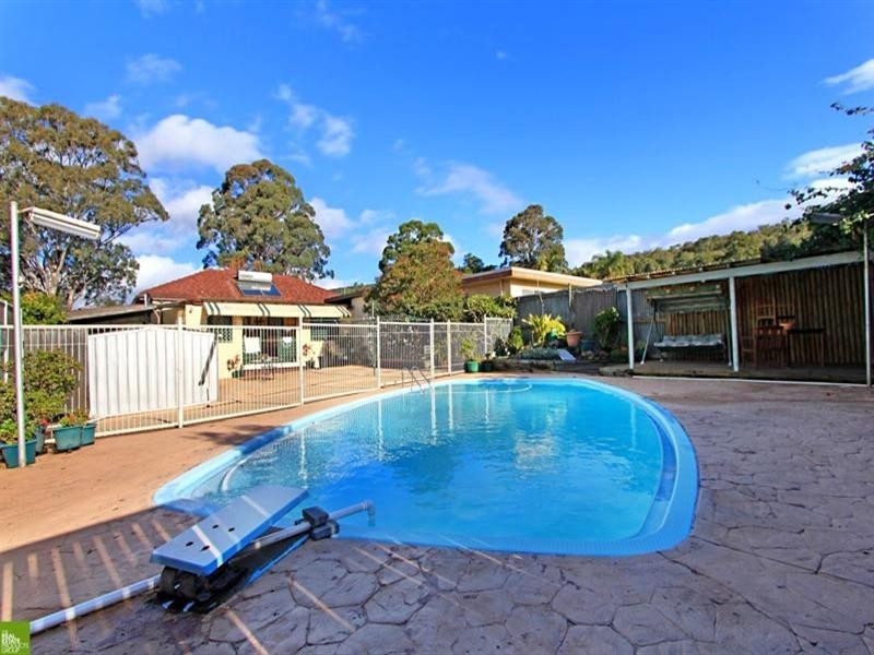 5 Michael Street, Albion Park NSW 2527