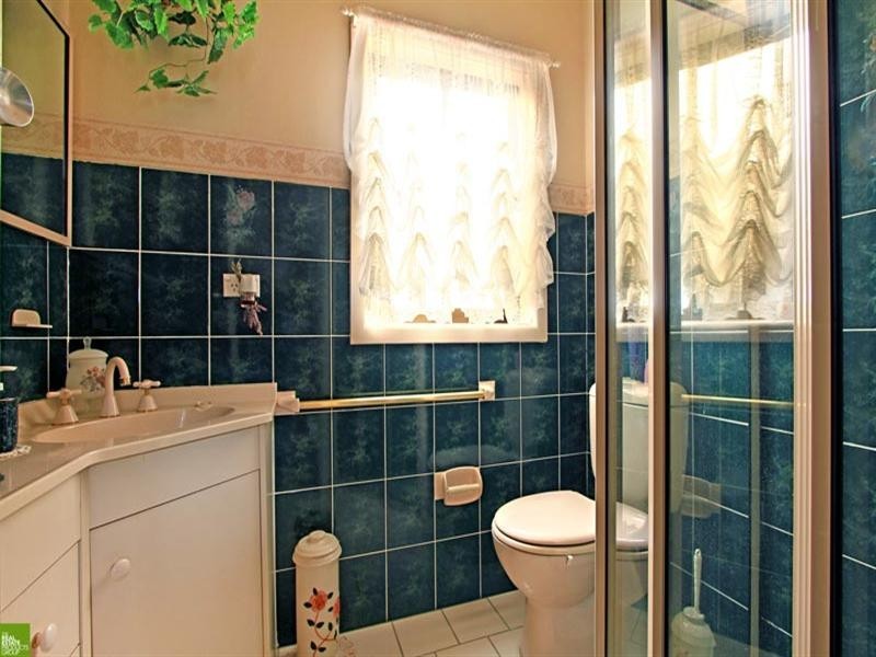 5 Michael Street, Albion Park NSW 2527