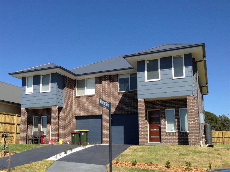 9 Wingello Street, Tullimbar NSW 2527