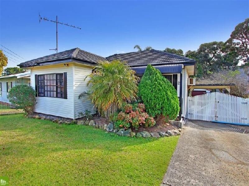 22 Roberts Avenue, Barrack Heights NSW 2528