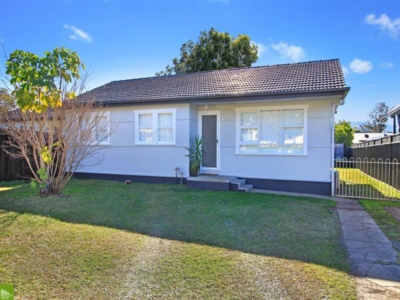 16 Moles Street, Albion Park NSW 2527