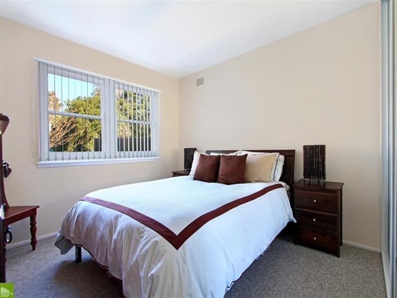 16 Moles Street, Albion Park NSW 2527