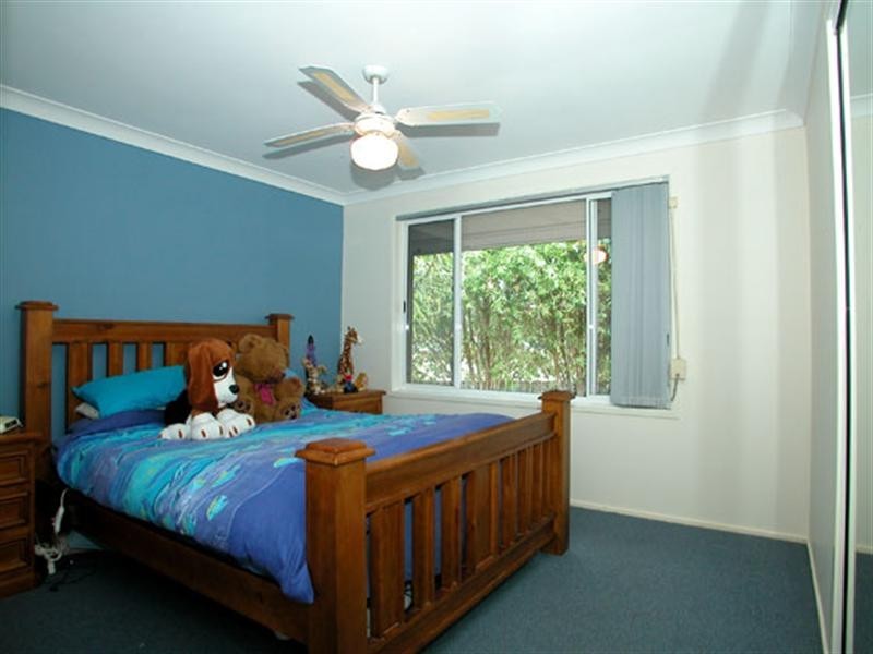 2/9 Burdekin Drive, Albion Park NSW 2527