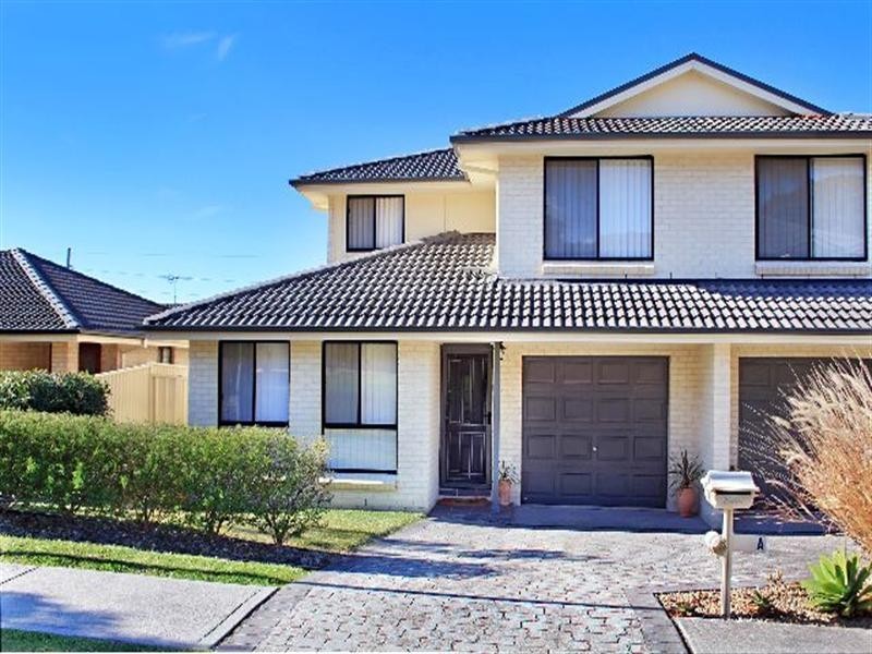 1/68 Campaspe Circuit, Albion Park NSW 2527