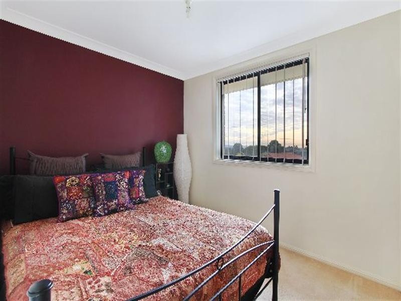 1/68 Campaspe Circuit, Albion Park NSW 2527