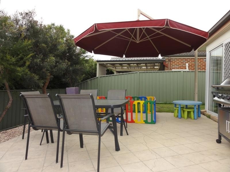 12 Herriott Close, Horsley NSW 2530