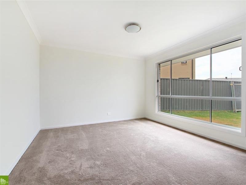 6 Haywards Bay Drive, Haywards Bay NSW 2530