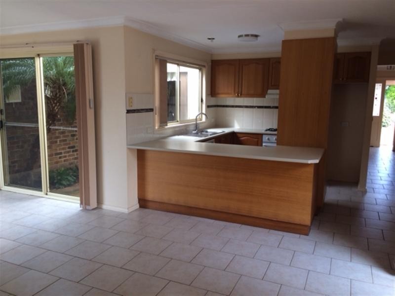 3/114 Burdekin Drive, Albion Park NSW 2527
