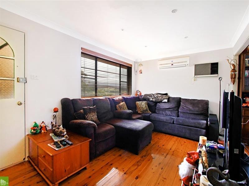 5 Digby Close, Albion Park NSW 2527