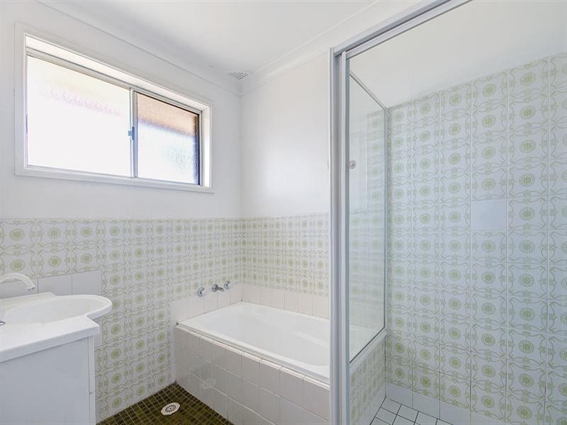 35 Macquarie Street, Albion Park NSW 2527