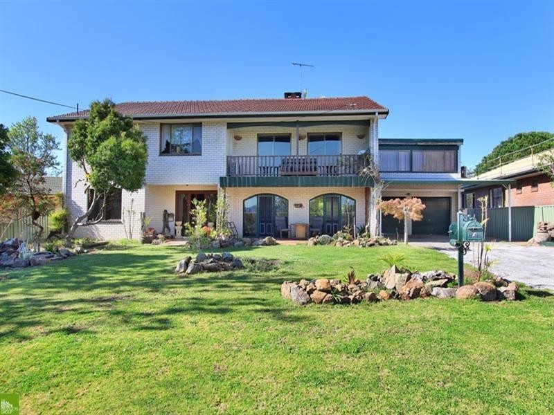 43 Tripoli Way, Albion Park NSW 2527