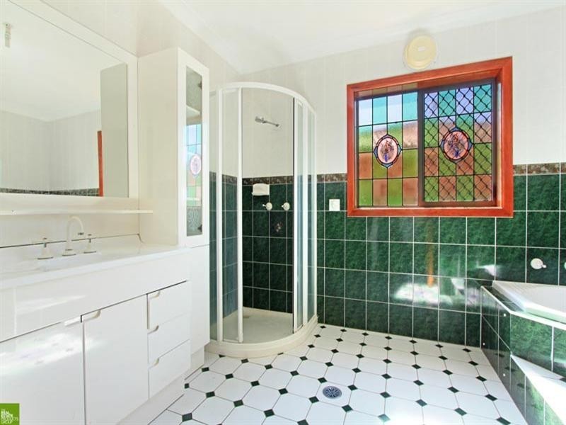 43 Tripoli Way, Albion Park NSW 2527