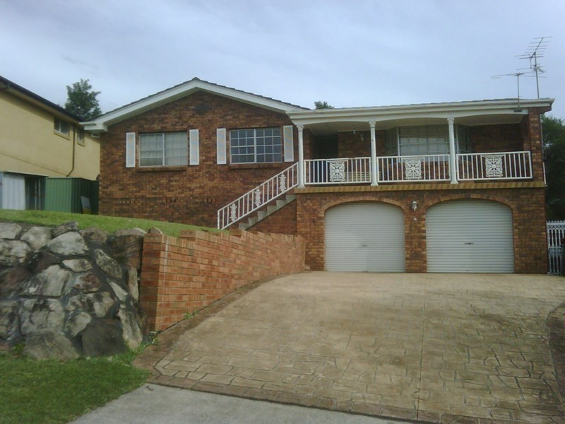 6 Scenic Crescent, Albion Park NSW 2527