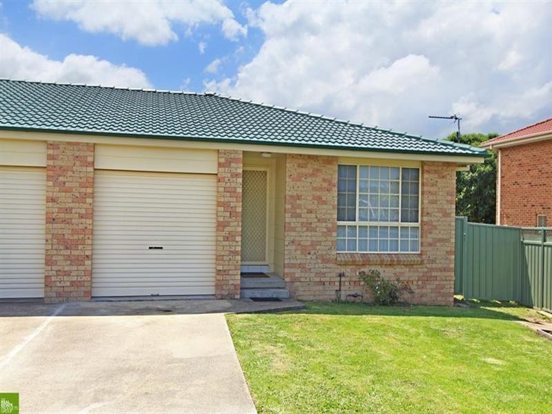 2/18 Murchison Street, Albion Park NSW 2527