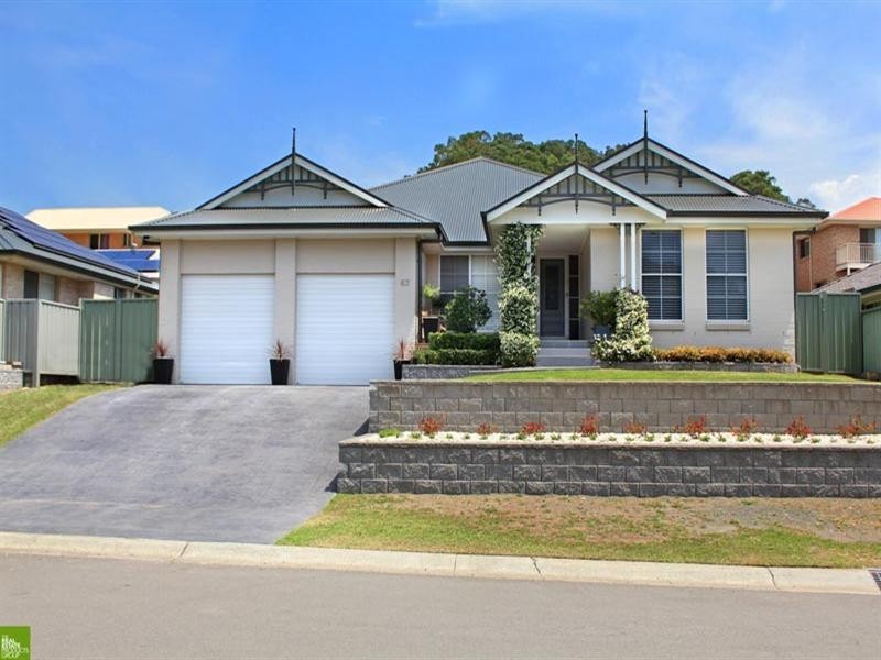 62 Esperance Drive, Albion Park NSW 2527