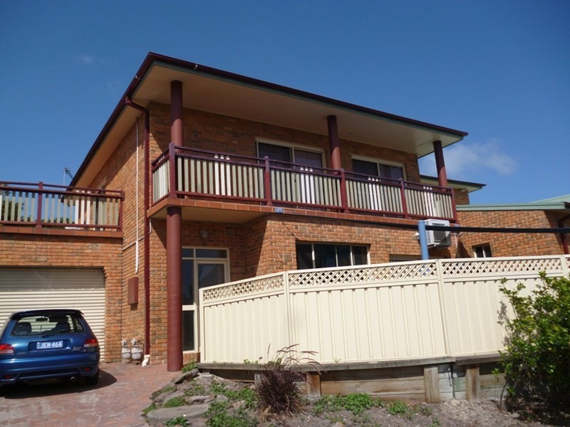 4 Kowari Crescent, Blackbutt NSW 2529