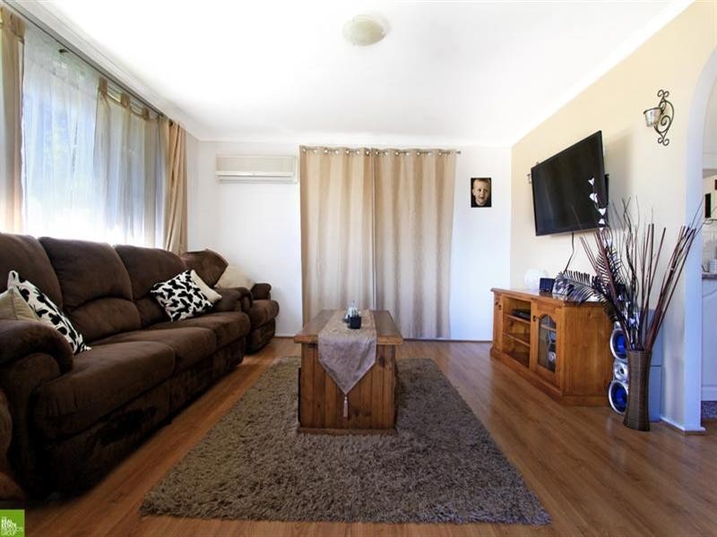 18 Macquarie Street, Albion Park NSW 2527