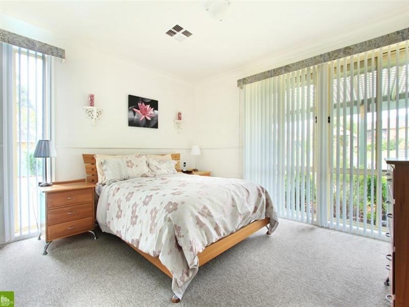 2 Tallowood Street, Albion Park NSW 2527