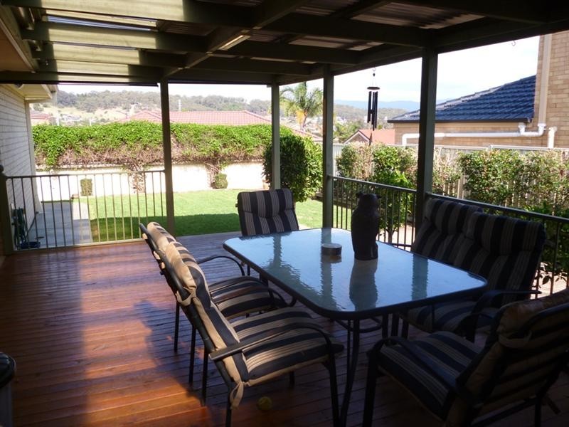 3 Downes Drive, Albion Park NSW 2527