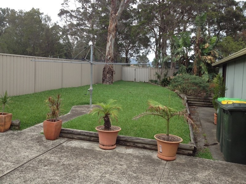 12 Macquarie Street, Albion Park NSW 2527