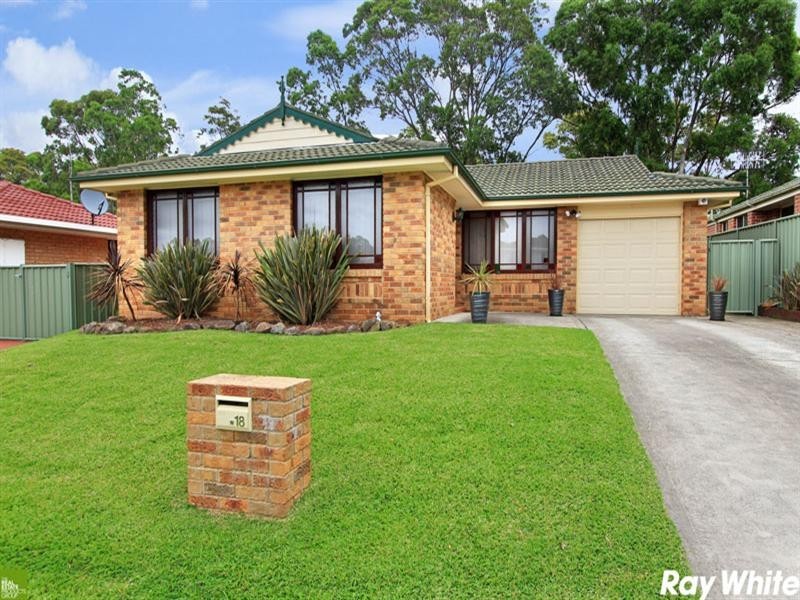 18 Mayfield Circuit, Albion Park NSW 2527