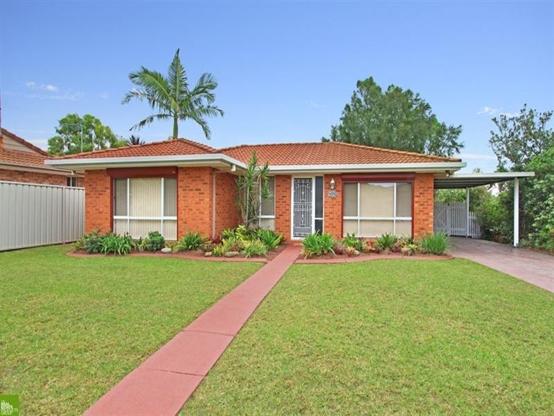 11 Flame Tree Place, Albion Park Rail NSW 2527