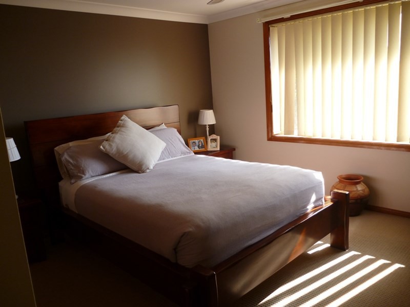 21 Severn Place, Albion Park NSW 2527