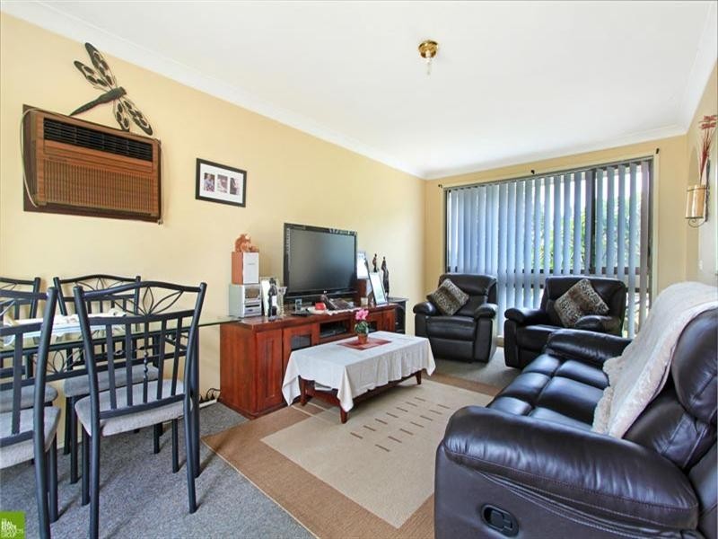 20 Crest Road, Albion Park NSW 2527