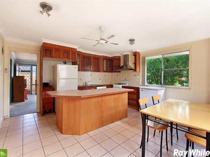 11 Mayfield Circuit, Albion Park NSW 2527