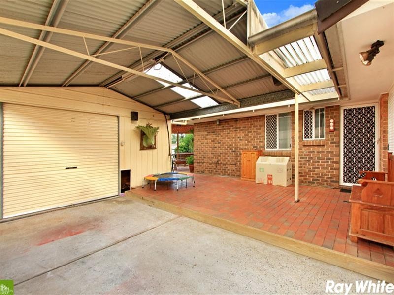 11 Mayfield Circuit, Albion Park NSW 2527